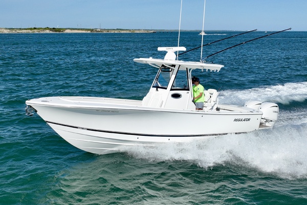 28ft Regulator Yacht For Sale