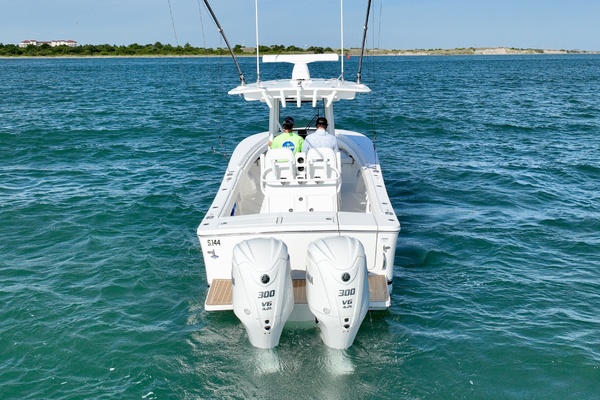 28ft Regulator Yacht For Sale