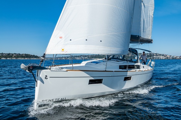 Grazie 38ft Beneteau Yacht For Sale