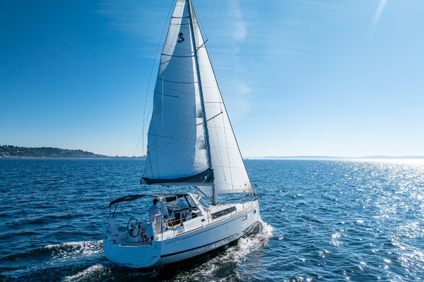 Grazie 38ft Beneteau Yacht For Sale
