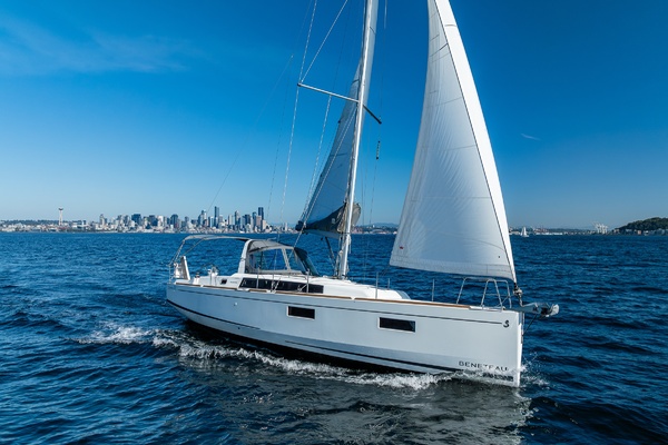 Grazie 38ft Beneteau Yacht For Sale