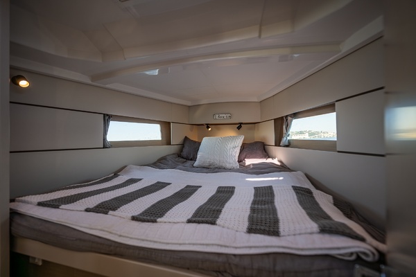 Grazie 38ft Beneteau Yacht For Sale