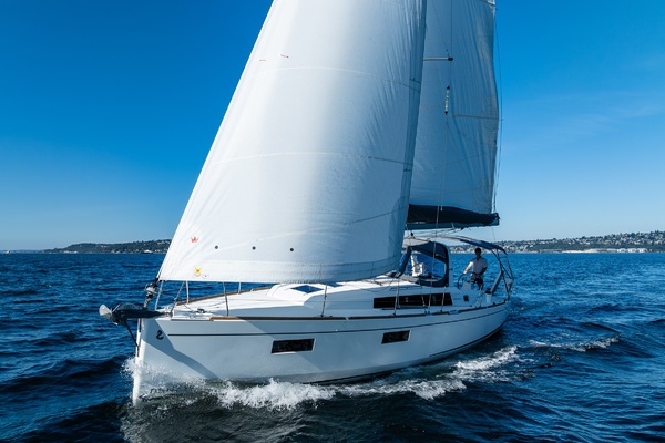 Grazie 38ft Beneteau Yacht For Sale