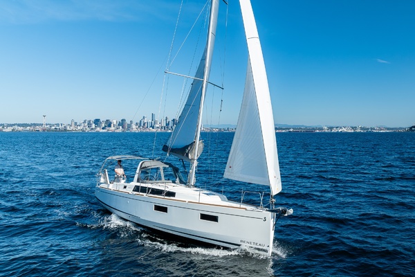 Grazie 38ft Beneteau Yacht For Sale