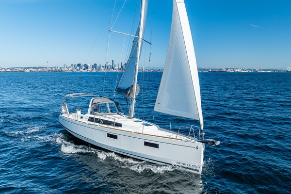Grazie 38ft Beneteau Yacht For Sale