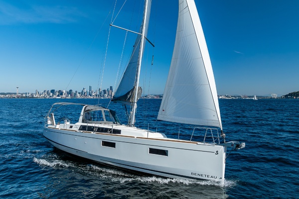 Grazie 38ft Beneteau Yacht For Sale