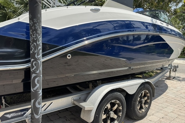 24ft Chaparral Yacht For Sale
