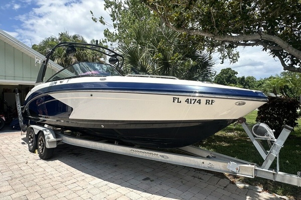 24ft Chaparral Yacht For Sale