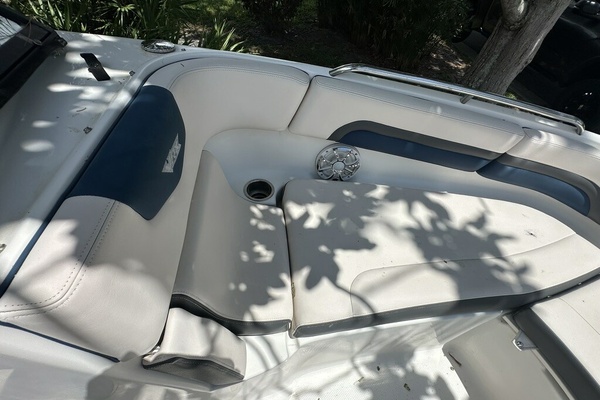 24ft Chaparral Yacht For Sale
