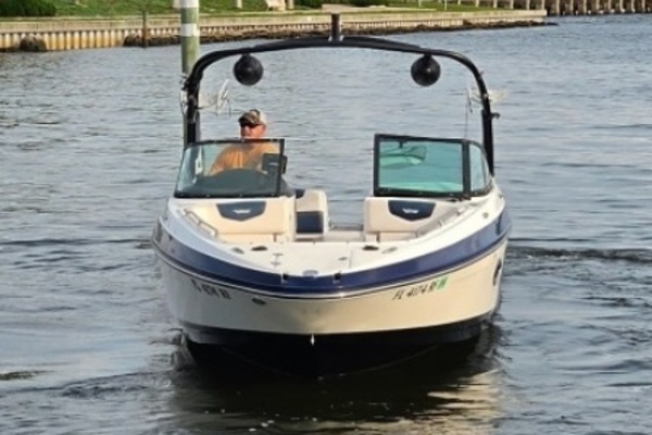 24ft Chaparral Yacht For Sale