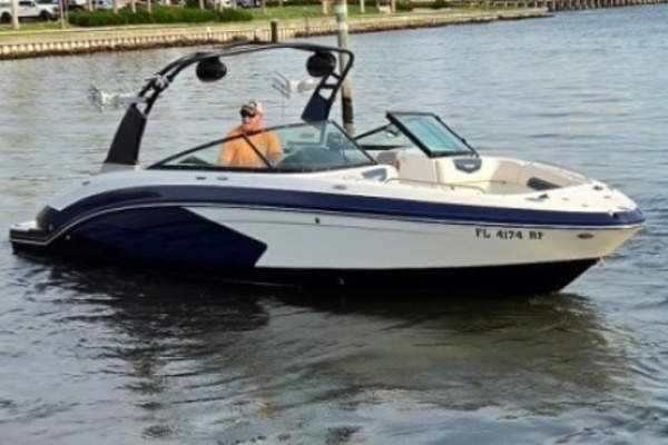 24ft Chaparral Yacht For Sale