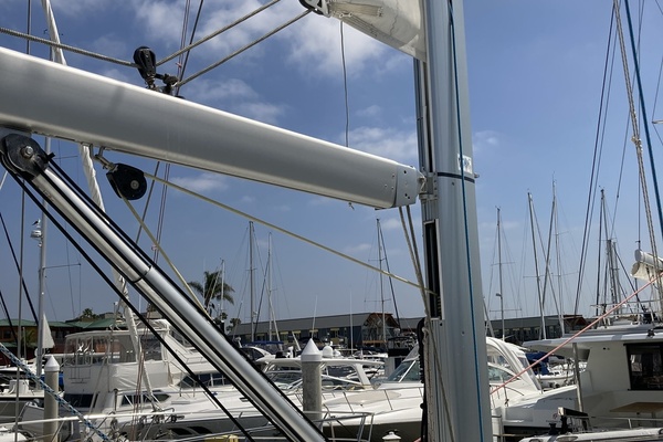 Ke Aloha 48ft Beneteau Yacht For Sale