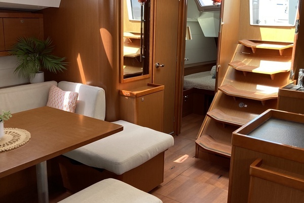 Beneteau Oceanis 48 Yacht For Sale