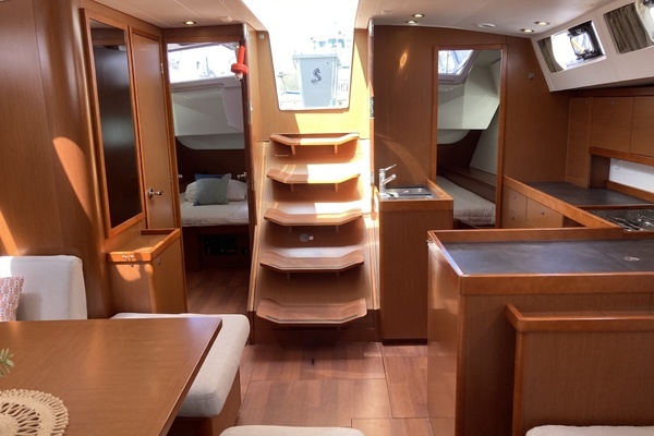 Beneteau Oceanis 48 Yacht For Sale