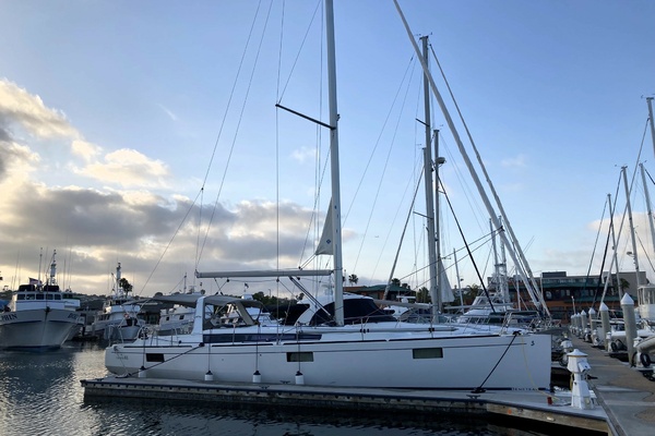 Ke Aloha 48ft Beneteau Yacht For Sale