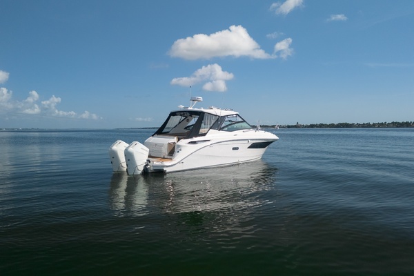 Pace Yourself 32ft Sea Ray Yacht For Sale
