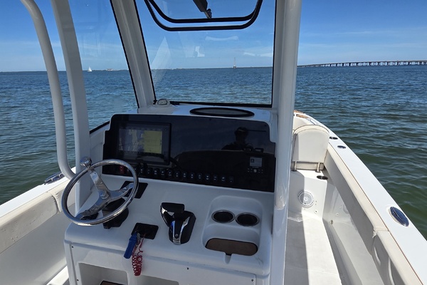 27ft Sea Hunt Yacht For Sale