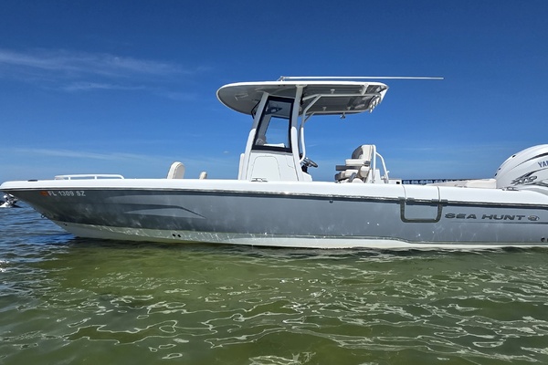27ft Sea Hunt Yacht For Sale