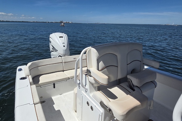 27ft Sea Hunt Yacht For Sale