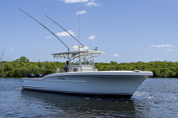 LIL BUDDY 34ft Buddy Davis Yacht For Sale