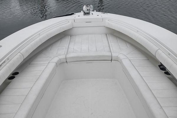 34ft Regulator Yacht For Sale