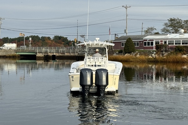 34ft Regulator Yacht For Sale