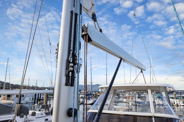 No Retreat 57ft Hylas Yacht For Sale