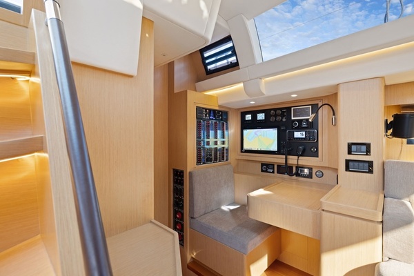 No Retreat 57ft Hylas Yacht For Sale