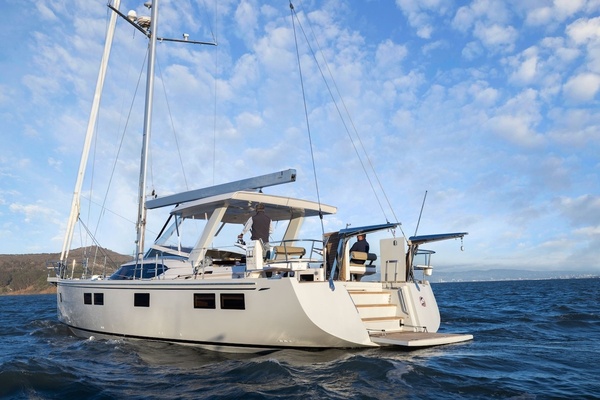 No Retreat 57ft Hylas Yacht For Sale