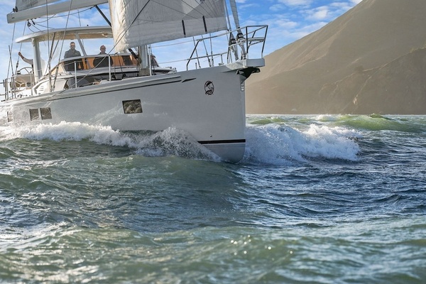 No Retreat 57ft Hylas Yacht For Sale