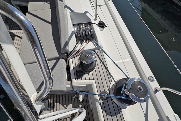 AVANT 51ft Beneteau Yacht For Sale