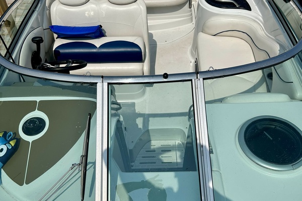 26ft Crownline Yacht For Sale