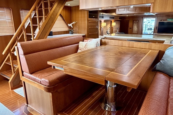 Alaskan 70 Motor Yacht Yacht For Sale