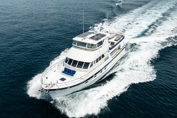 Alaskan 70 Motor Yacht Yacht For Sale
