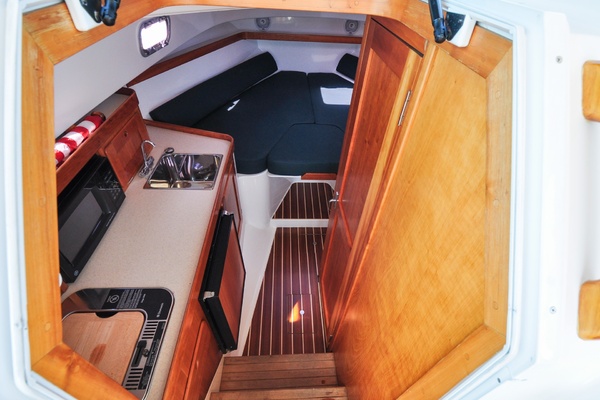 Judith Ann 29ft Hunt Yacht For Sale