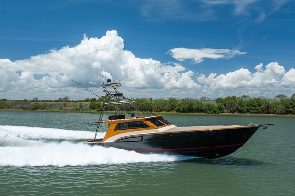 B 58ft Donzi Yacht For Sale