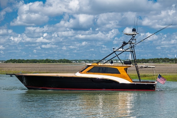 2003 Donzi 58