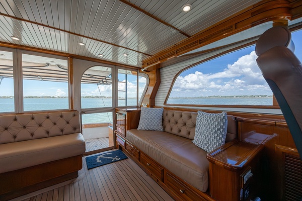 B 58ft Donzi Yacht For Sale