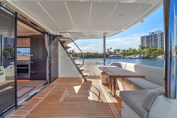 68ft Sunseeker Yacht For Sale