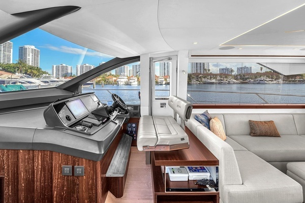 2023 Sunseeker 68