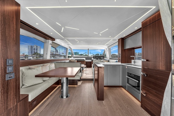 68ft Sunseeker Yacht For Sale
