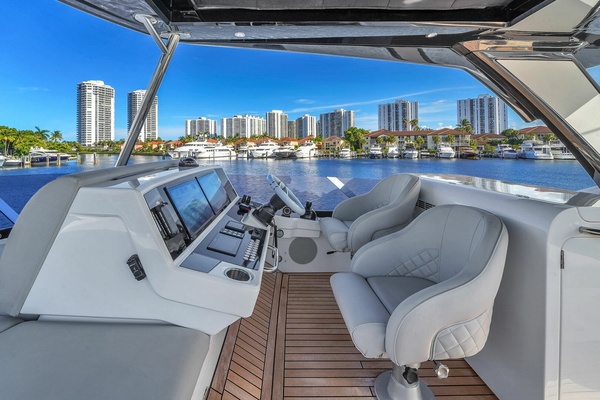 68ft Sunseeker Yacht For Sale