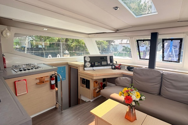 Sabai Sabai 40ft Fountaine Pajot Yacht For Sale