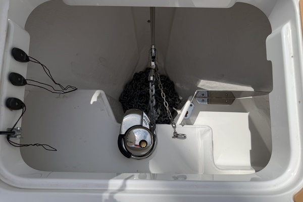 HULL 298 40ft Nimbus Yacht For Sale