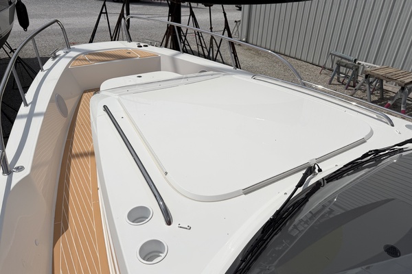HULL 298 40ft Nimbus Yacht For Sale