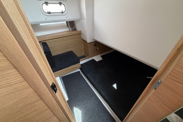 HULL 298 40ft Nimbus Yacht For Sale