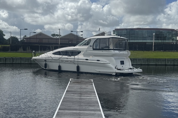 Nymphadora 48ft Sea Ray Yacht For Sale