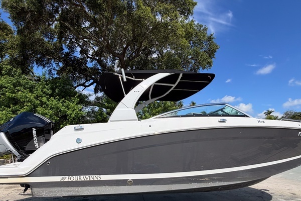 24-ft-Four Winns-2023-HD5 OB- Fort Lauderdale Florida United States  yacht for sale