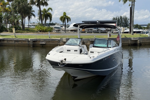 24ft Four Winns Yacht For Sale