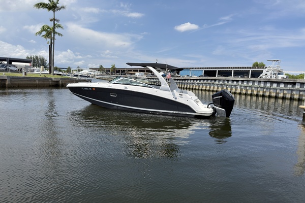 24ft Four Winns Yacht For Sale